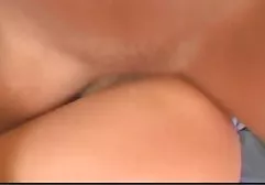 J. W. mature alt yazılı porn seksi bir elbise içinde Kedi alır