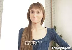 Sarışın türkçe altyazılı abi kardeş pornosu doğal çekim